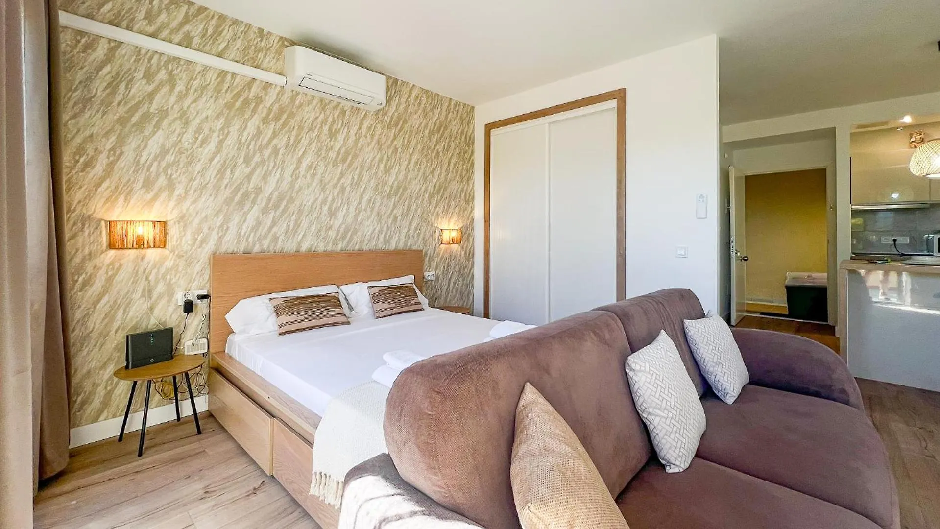 Oleholidays 806 Romana Playa Primera Linea De Playa 마르베야 아파트